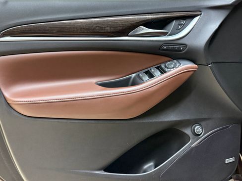 Used 2021 Buick Enclave Avenir w/ Avenir Technology Package image 13