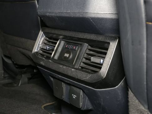 Used 2023 Ford F350 Platinum w/ Tremor Off-Road Package AWD/4WD image 19