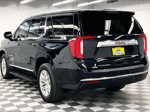 Used 2021 GMC Yukon SLT AWD/4WD image 2