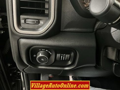 Used 2019 RAM 2500 Tradesman AWD/4WD image 25