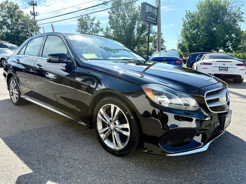 Used 2014 Mercedes-Benz E 250 BlueTEC Sedan image 7