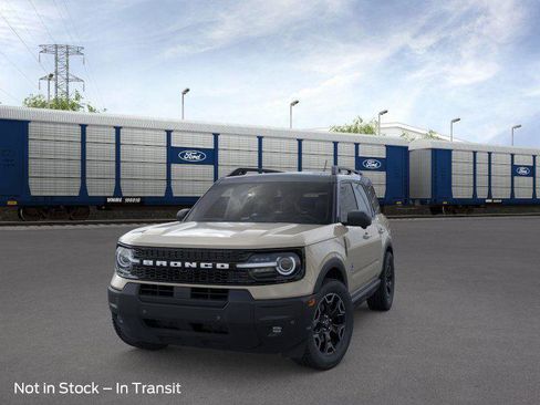New 2025 Ford Bronco Sport Outer Banks w/ Outer Banks Tech Package+ image 2