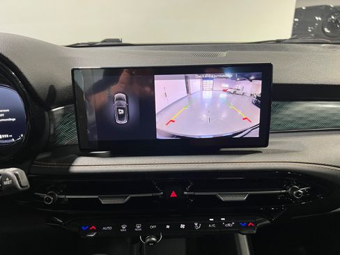 Used 2024 Alfa Romeo Tonale Ti image 32