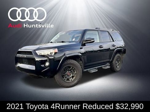 Used 2021 Toyota 4Runner SR5 Premium image 1