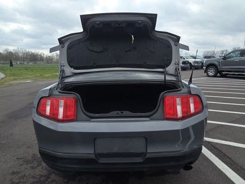 Used 2010 Ford Mustang Premium image 10