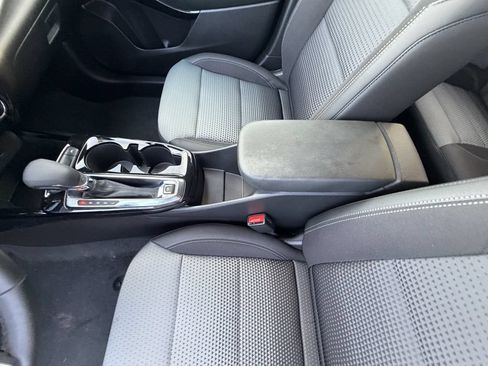 Used 2026 Chevrolet Trax LT w/ Driver Confidence Package FWD image 18