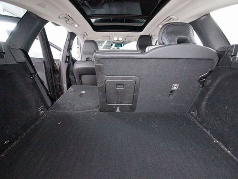 Used 2022 Volvo XC60 T8 Inscription Expression image 30