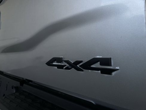 Used 2019 RAM 3500 Tradesman image 9