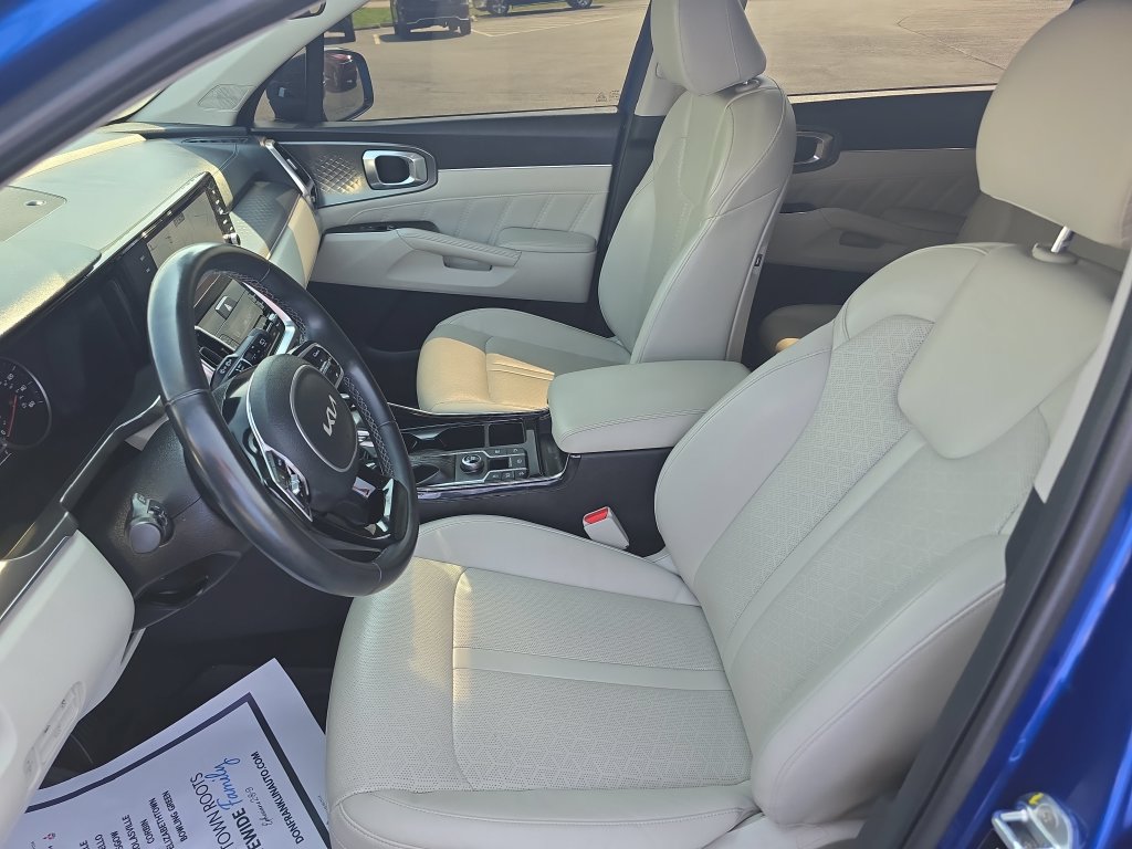 Used 2022 Kia Sorento SX FWD image 12