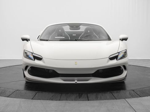 Used 2026 Ferrari 296 GTS RWD image 2