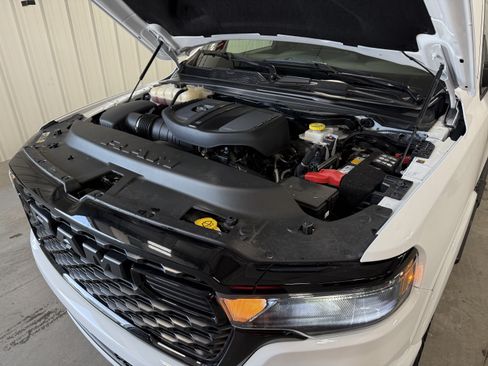 Used 2025 RAM 1500 Big Horn AWD/4WD image 15