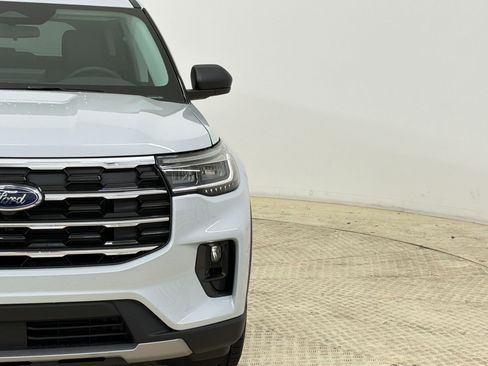 New 2026 Ford Explorer Active image 18