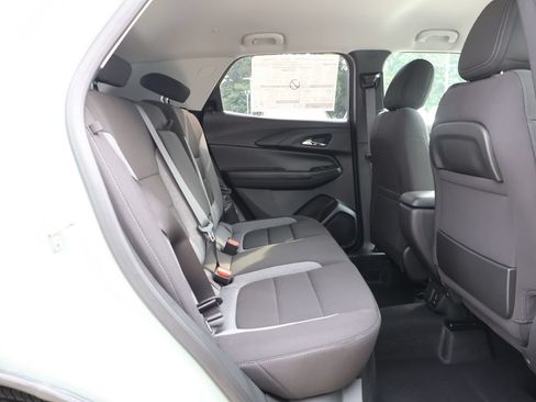 New 2026 Chevrolet TrailBlazer LT w/ Convenience Package AWD/4WD image 31