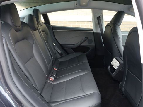 Used 2025 Tesla Model 3 Long Range RWD image 25