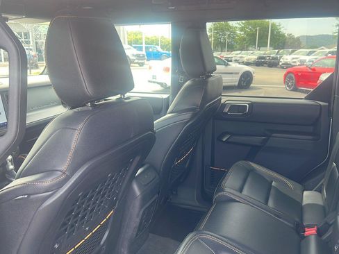 Used 2024 Ford Bronco Badlands AWD/4WD image 18
