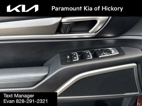 Used 2022 Kia Telluride LX image 23