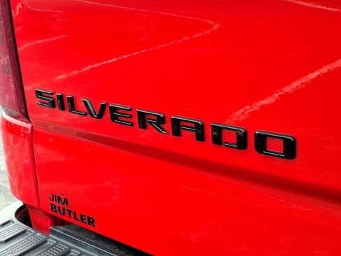Used 2025 Chevrolet Silverado 1500 Custom w/ Turbomax Blackout Package AWD/4WD image 25