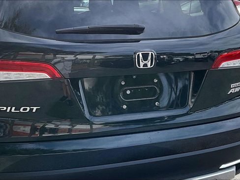 Used 2020 Honda Pilot Touring image 24