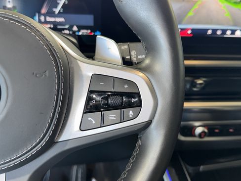 Used 2025 BMW X7 xDrive40i w/ M Sport Package image 24