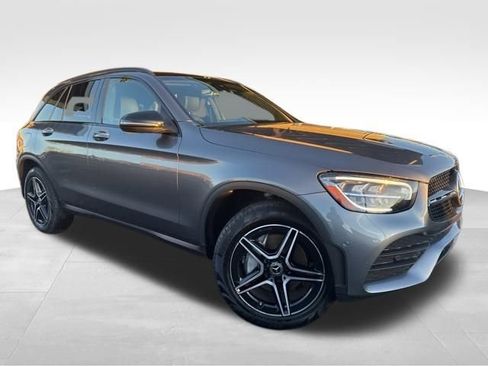 Used 2021 Mercedes-Benz GLC 300 4MATIC image 1