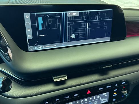 New 2026 Genesis G90 3.5T Prestige image 8