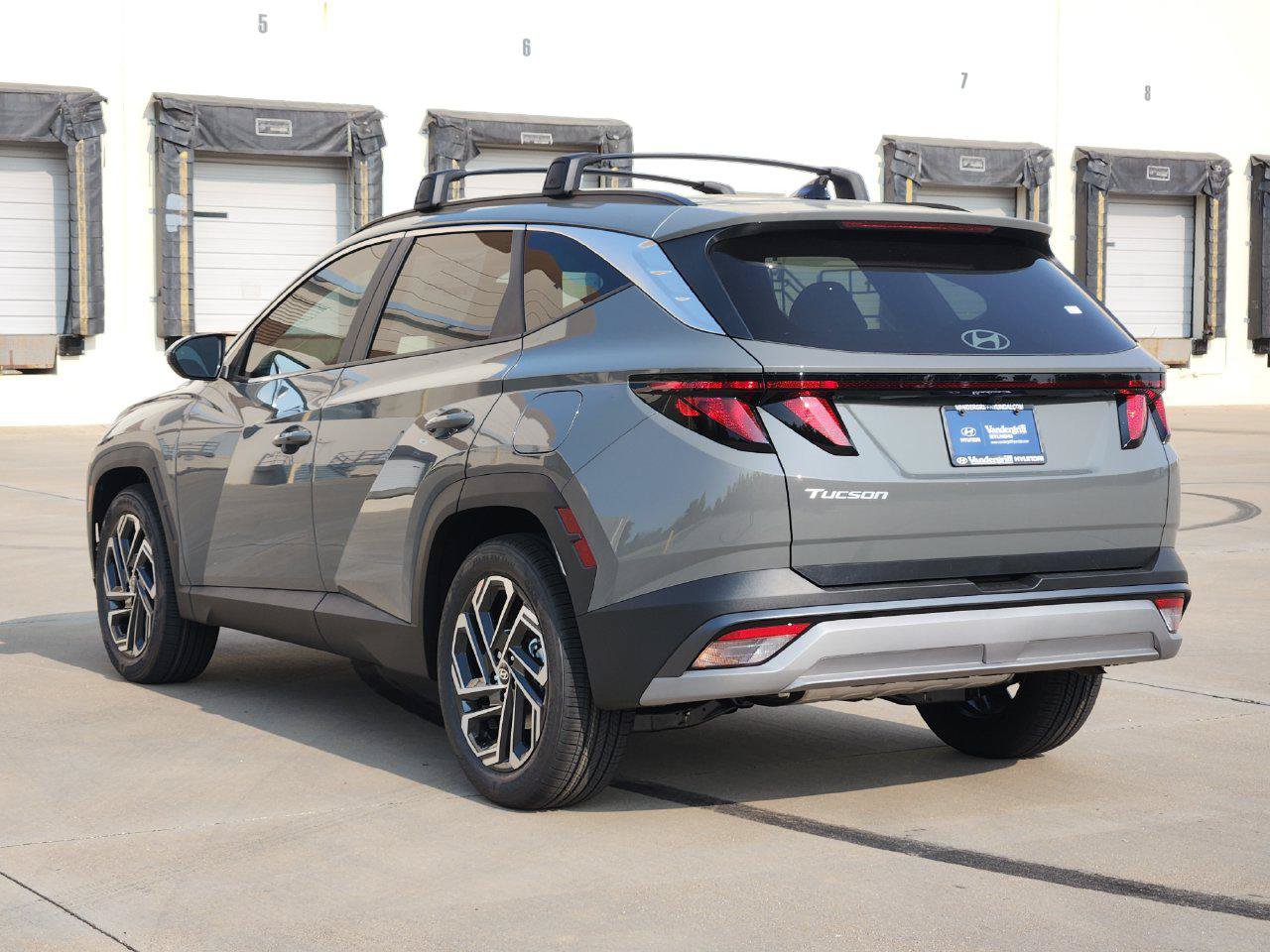 New 2026 Hyundai Tucson SEL Plus FWD image 3