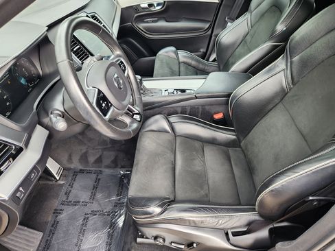 Used 2019 Volvo XC90 T5 R-Design AWD/4WD image 11