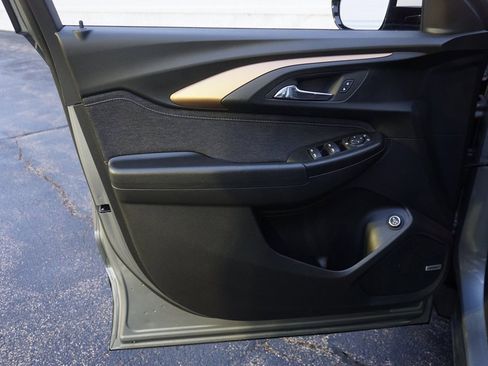 Certified 2023 Chevrolet TrailBlazer ACTIV w/ Sun and Liftgate Package image 23