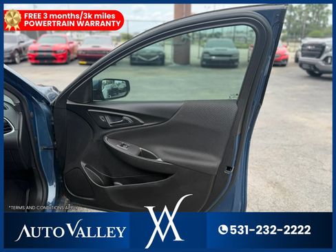 Used 2024 Chevrolet Malibu RS w/ LPO, Floor Liner Package FWD image 19
