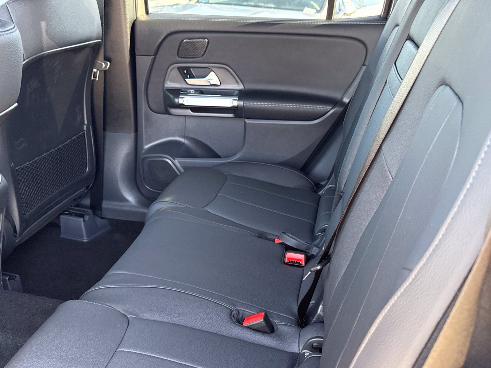 New 2026 Mercedes-Benz GLB 250 4MATIC image 28