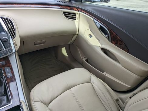 Used 2013 Buick LaCrosse Leather FWD image 16