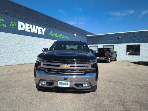 Used 2019 Chevrolet Silverado 1500 LTZ w/ LTZ Premium Package image 8