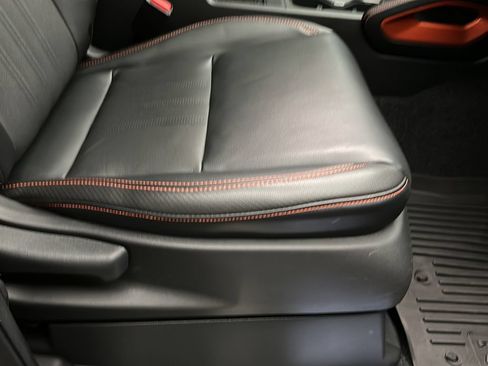Used 2023 Nissan Frontier PRO-4X w/ Pro-4X Premium Package AWD/4WD image 19