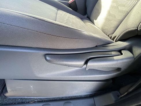 Used 2026 Nissan Frontier S w/ S Utility Package image 13