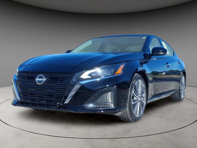 Certified 2024 Nissan Altima 2.5 SL FWD image 2