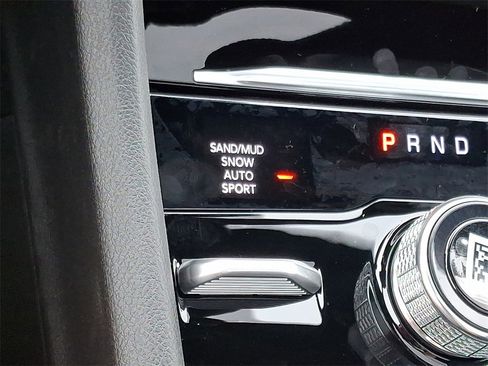 New 2025 Jeep Grand Cherokee L Limited w/ Black Appearance Package image 18