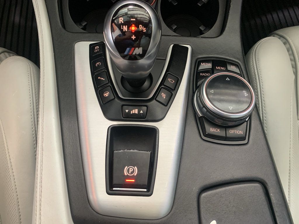 Used 2014 BMW M5 RWD image 26