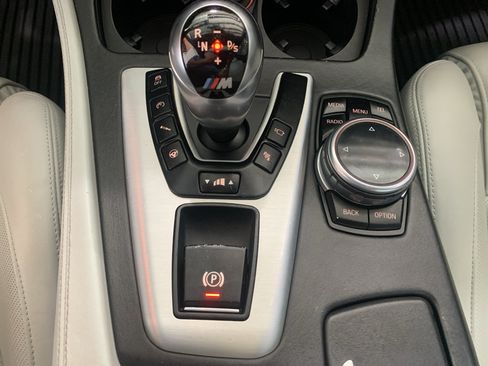 Used 2014 BMW M5 RWD image 26