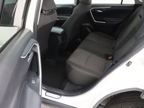 Certified 2024 Toyota RAV4 XLE w/ Convenience Package image 29