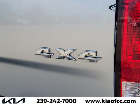 Used 2016 RAM 1500 Big Horn AWD/4WD image 12