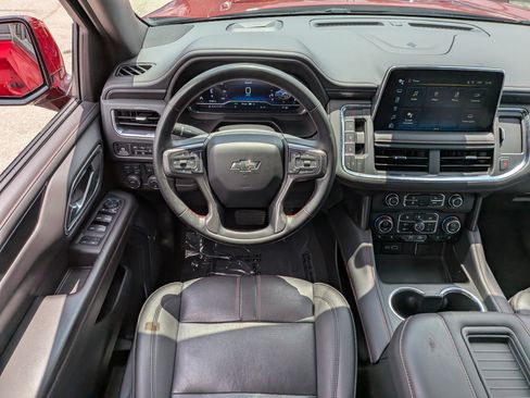 Used 2024 Chevrolet Tahoe RST w/ Luxury Package AWD/4WD image 16