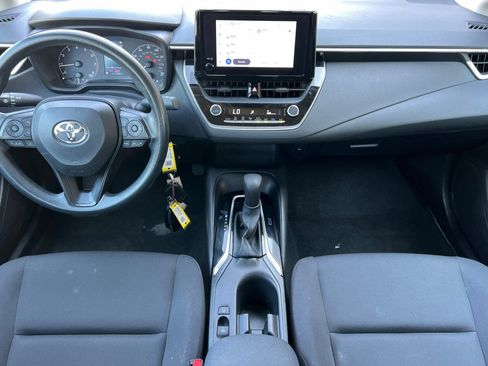 Used 2024 Toyota Corolla LE FWD image 16