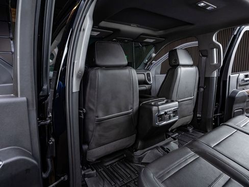 Used 2020 GMC Sierra 3500 Denali w/ Denali Ultimate Package image 33