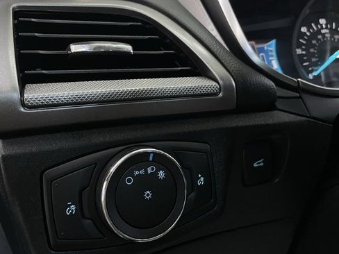 Used 2018 Ford Fusion S image 22