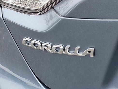 Certified 2023 Toyota Corolla LE image 27