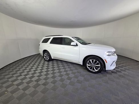 Certified 2022 Dodge Durango SXT w/ Anodized Platinum Package image 4