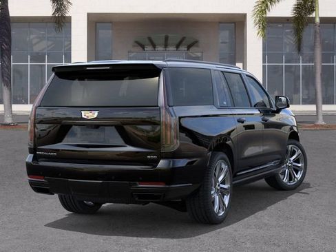 New 2026 Cadillac Escalade ESV Platinum Sport AWD/4WD image 4