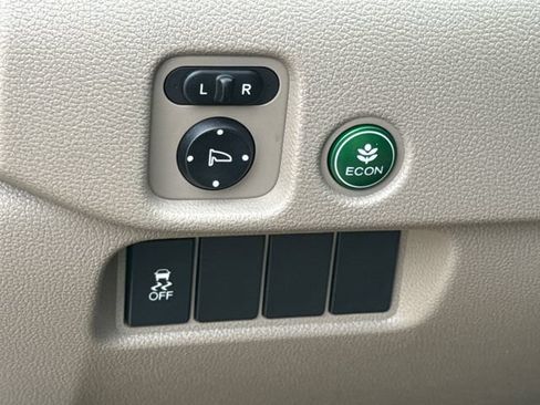 Used 2017 Honda Pilot EX-L image 24