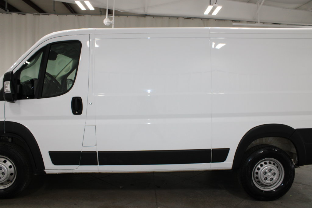 Used 2025 RAM ProMaster 2500 w/ Convenience Group FWD image 6