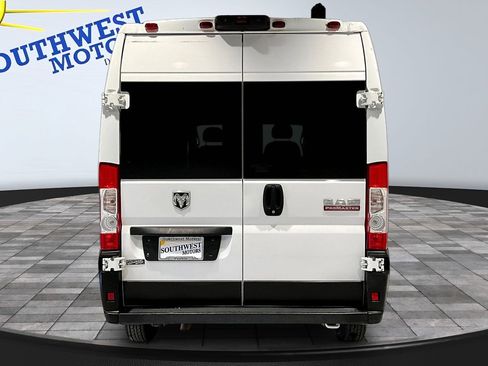 Used 2020 RAM ProMaster 2500 FWD image 5